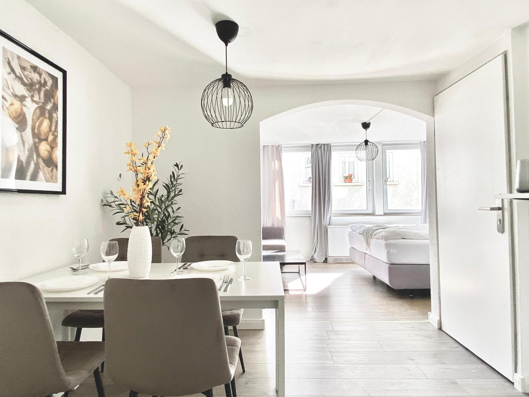 City Apartment No1 ロイトリンゲン エクステリア 写真